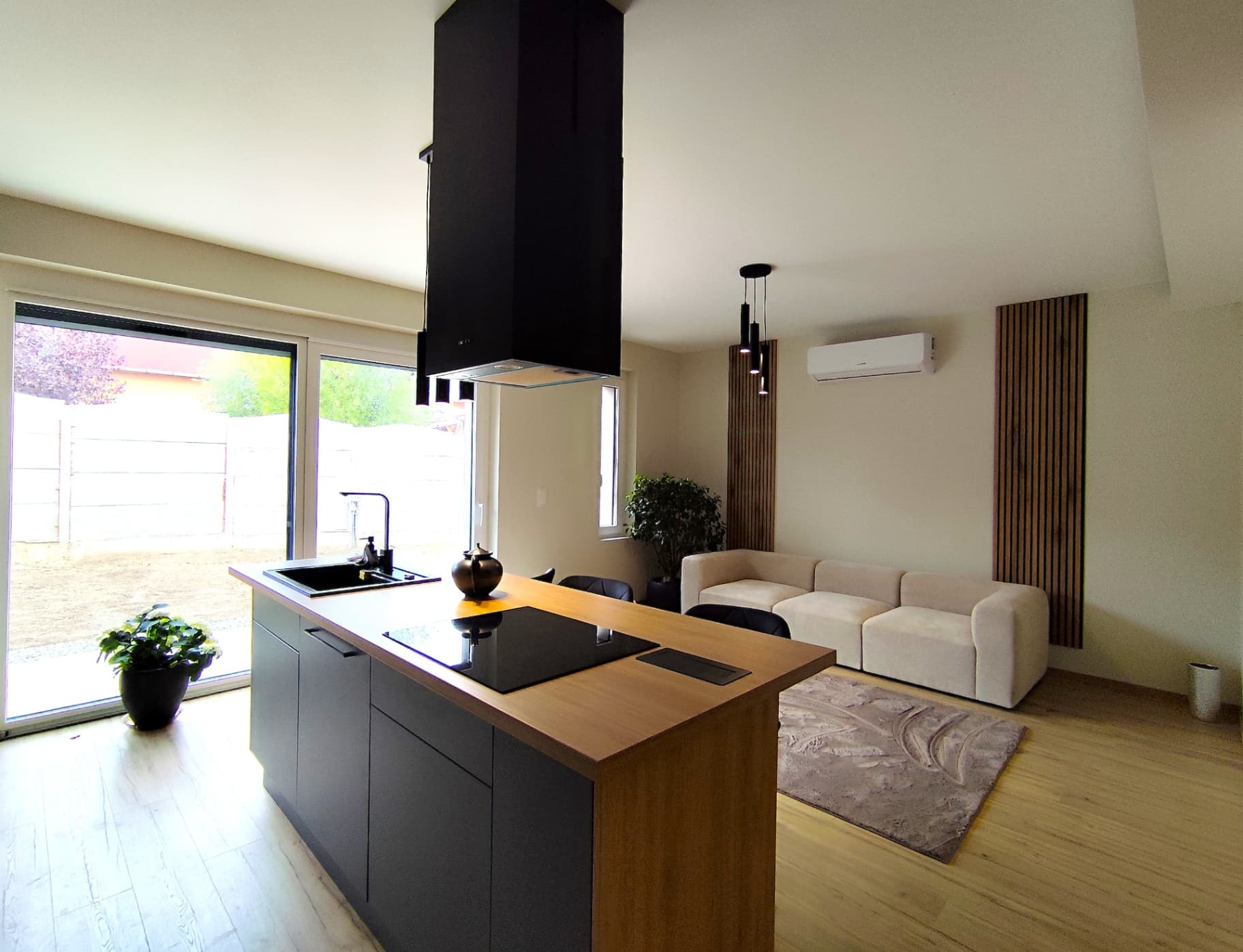 Haus in Budapest, Kistarcsa, Ungarn – BixBuz Anzeige (84)